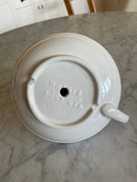 Load image into Gallery viewer, Vintage Haeger 3057 USA White
