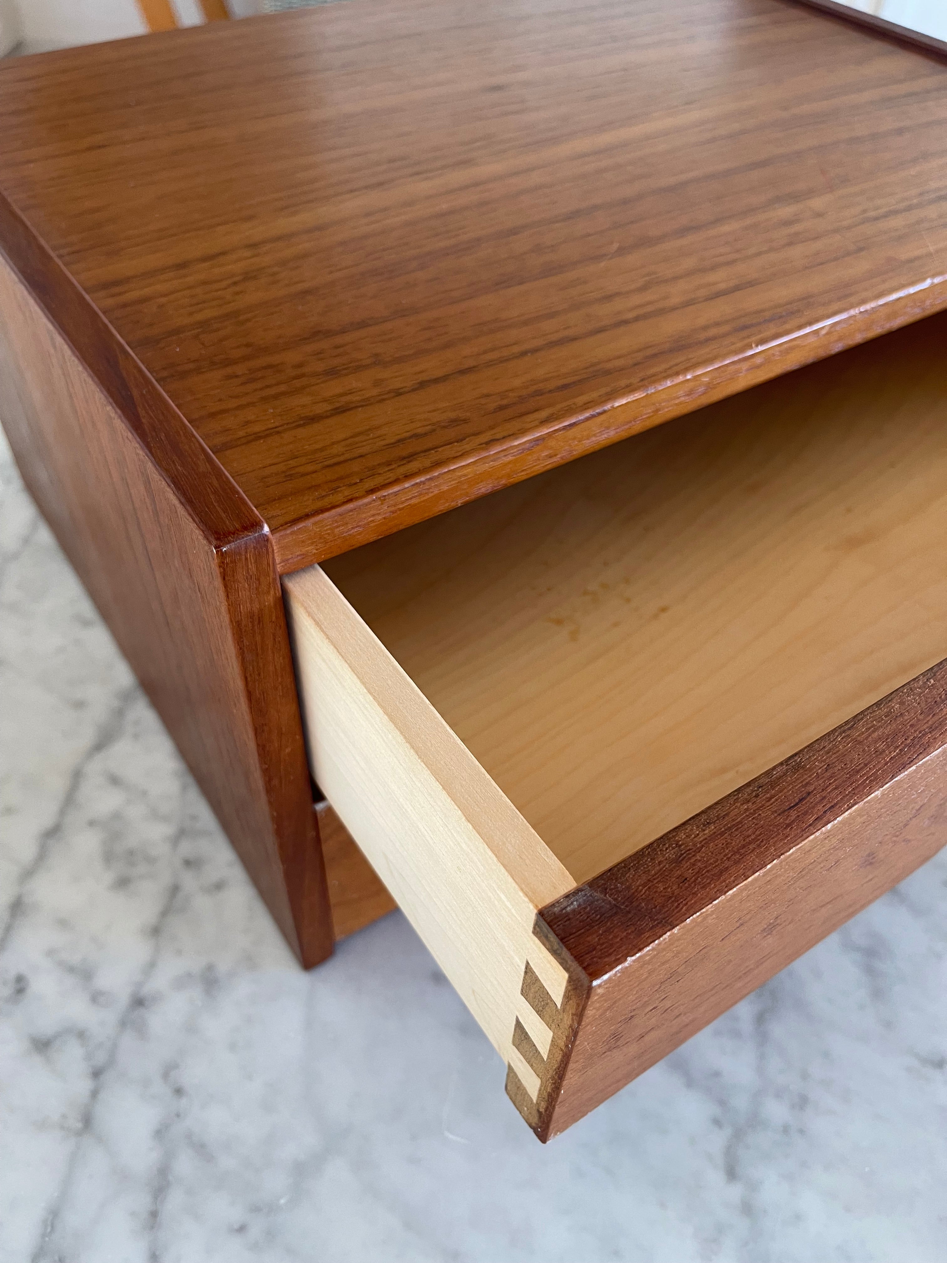 Danish chest of drawers by Aksel Kjersgaard | Model 32 Made in Denmark