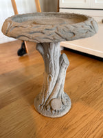 Load image into Gallery viewer, Henri Studio 2810 Bird Bath

