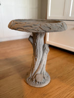Load image into Gallery viewer, Henri Studio 2810 Bird Bath
