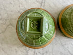 Load image into Gallery viewer, Set of 2 Vintage McCoy Apple Green Windowpane Piecrust Yellowware Mixing Bowls with Shield #8 and #9
