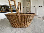 Load image into Gallery viewer, Market Basket with wood bottom
