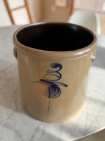 Load image into Gallery viewer, #3 Salt Glazed Crock Bee Sting
