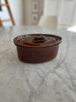 Load image into Gallery viewer, Pearsons's of Chesterfield 2pt. Made in England Covered Oval Cassorole
