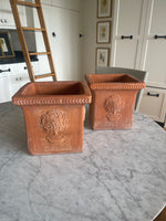 Load image into Gallery viewer, Sq Terra Cotta Topiary Planters Set
