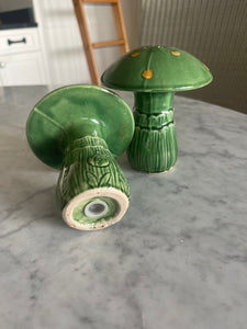 Vintage Mushroom Salt & Pepper Grn MCM