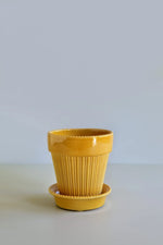 Load image into Gallery viewer, Simona Glazed Yellow Amber BERGS POTTERY Made in Italy
