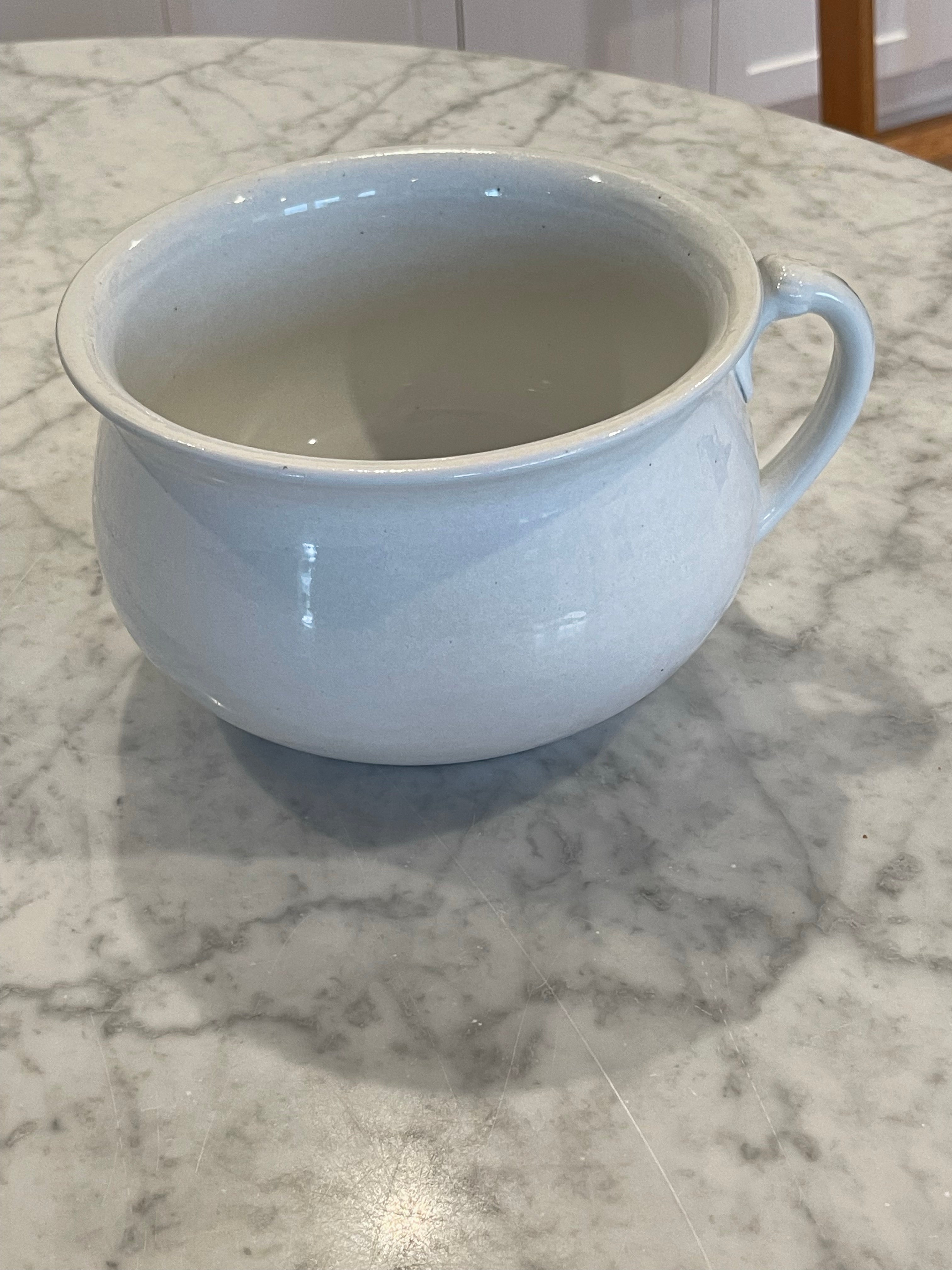 The SP Co Porcelain White Pot