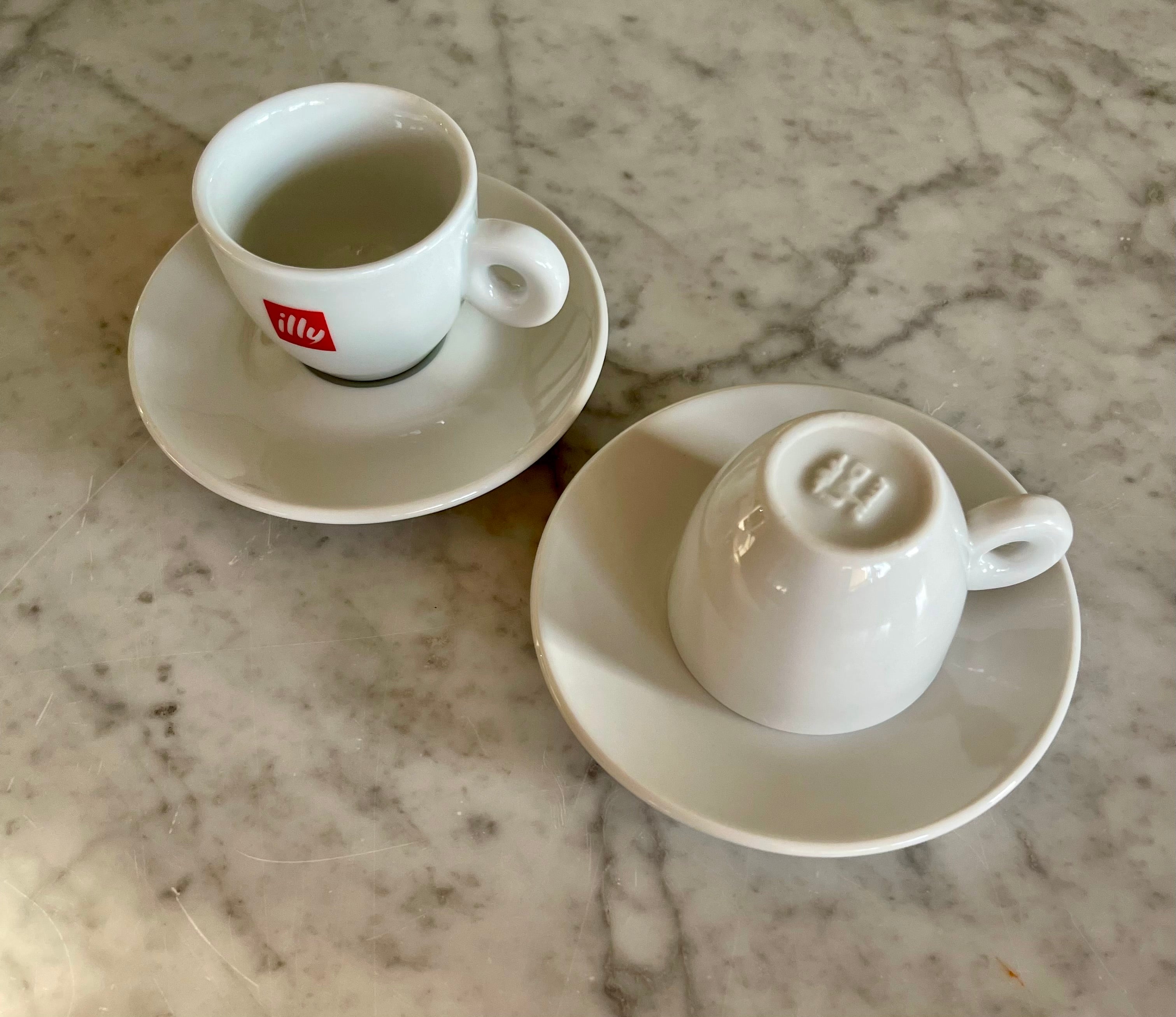 illy Espresso Cup and Saucers From Italy Set of Four