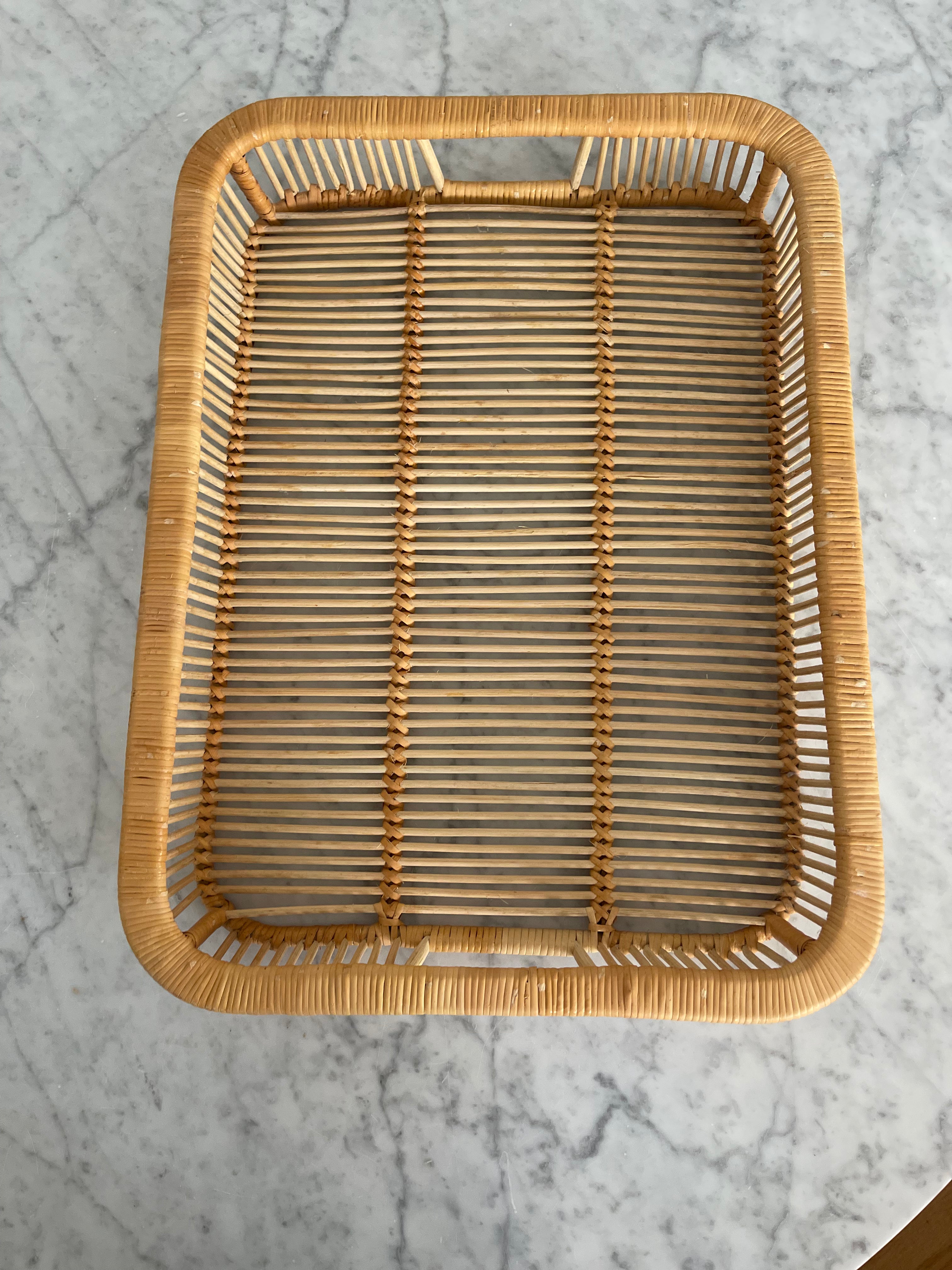 Vintage Wicker Tray 20” x 15”